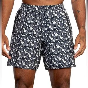 NEW RVCA Yogger Stretch Athletic Men's Black Patterned Shorts
